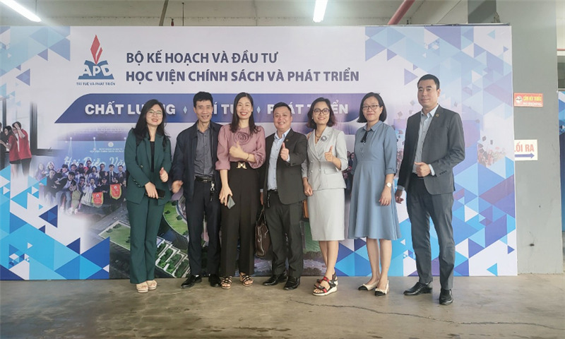 TRAO ĐỔI HỢP TÁC ĐÀO TẠO HƯỚNG NGHIỆP GIỮA  TẬP ĐOÀN MOTA VÀ KHOA KINH TẾ - HỌC VIỆN CHÍNH SÁCH VÀ PHÁT TRIỂN